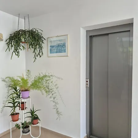 Casa Del Mar Apartment Sveti Vlas